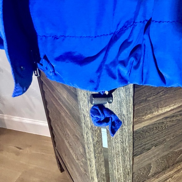 Eileen Fisher Women’s Royal Blue Rain Coat - Picture 7 of 10